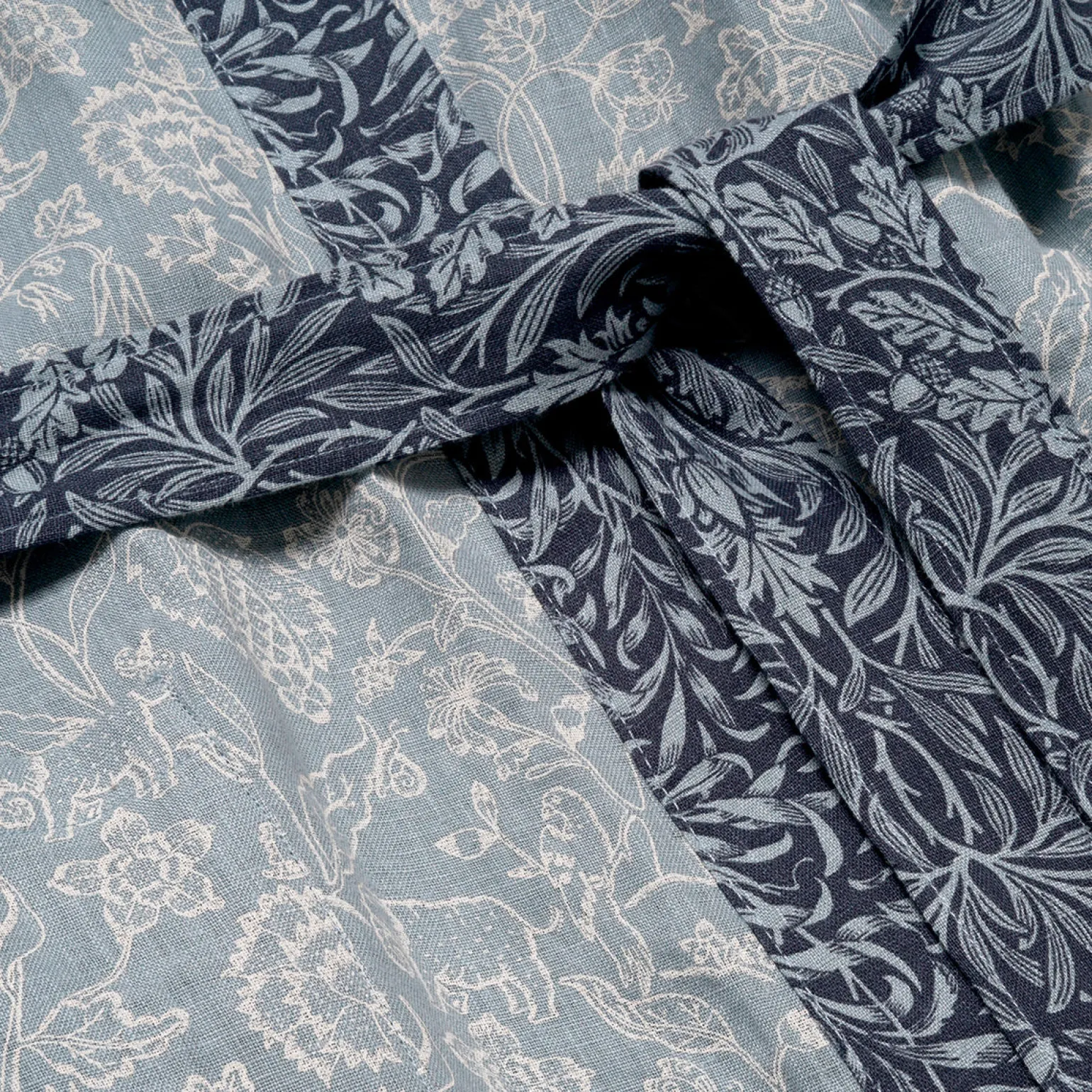 River Wandle Middlemore Linen Robe
