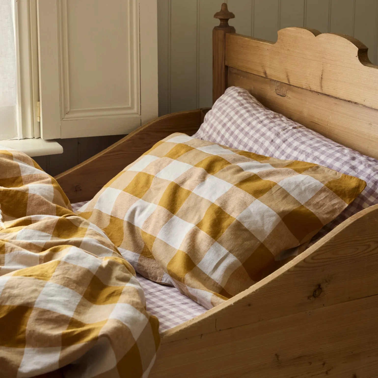 Russet Yellow/Oatmeal Kids Emsworth Linen Blend Bedding Set